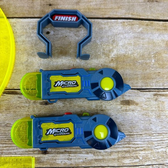 Micro Chargers Extra Tracks/Parts Jump Track Set with Tracks 2 Chargers NO cars - Picture 5 of 7